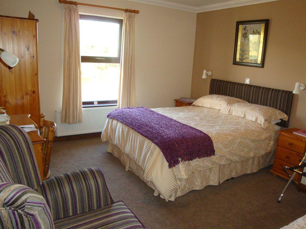 Corrigans Shore House 4*