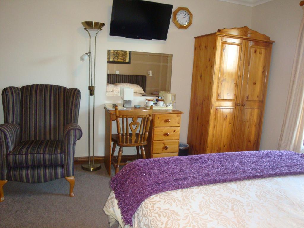 Corrigans Shore House 4*