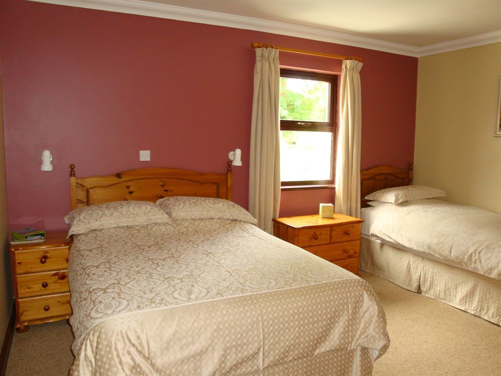 Corrigans Shore House 4*