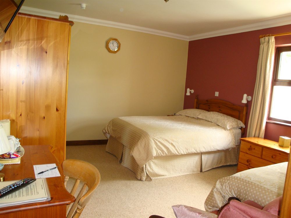 Corrigans Shore House 4*