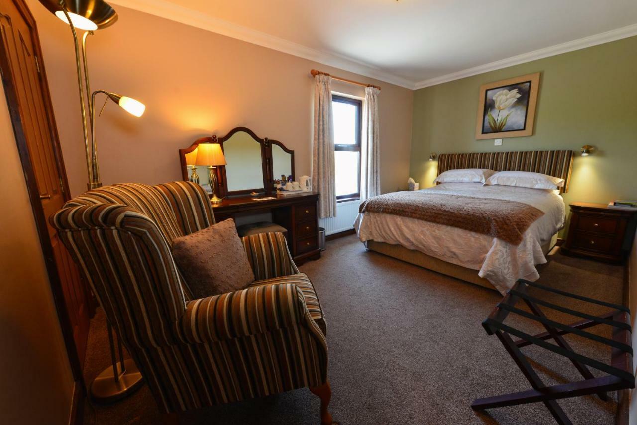 Corrigans Shore House 4*