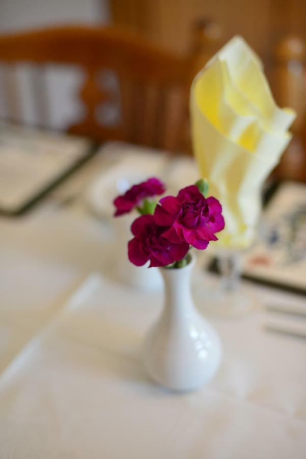 Corrigans Shore House 4*